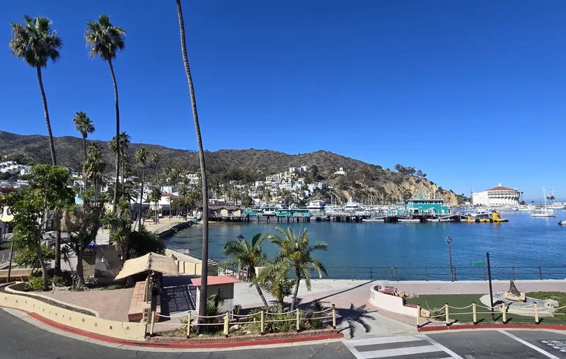 Avalon Harbor and Catalina Casino, Avalon, Santa Catalina Island (California)