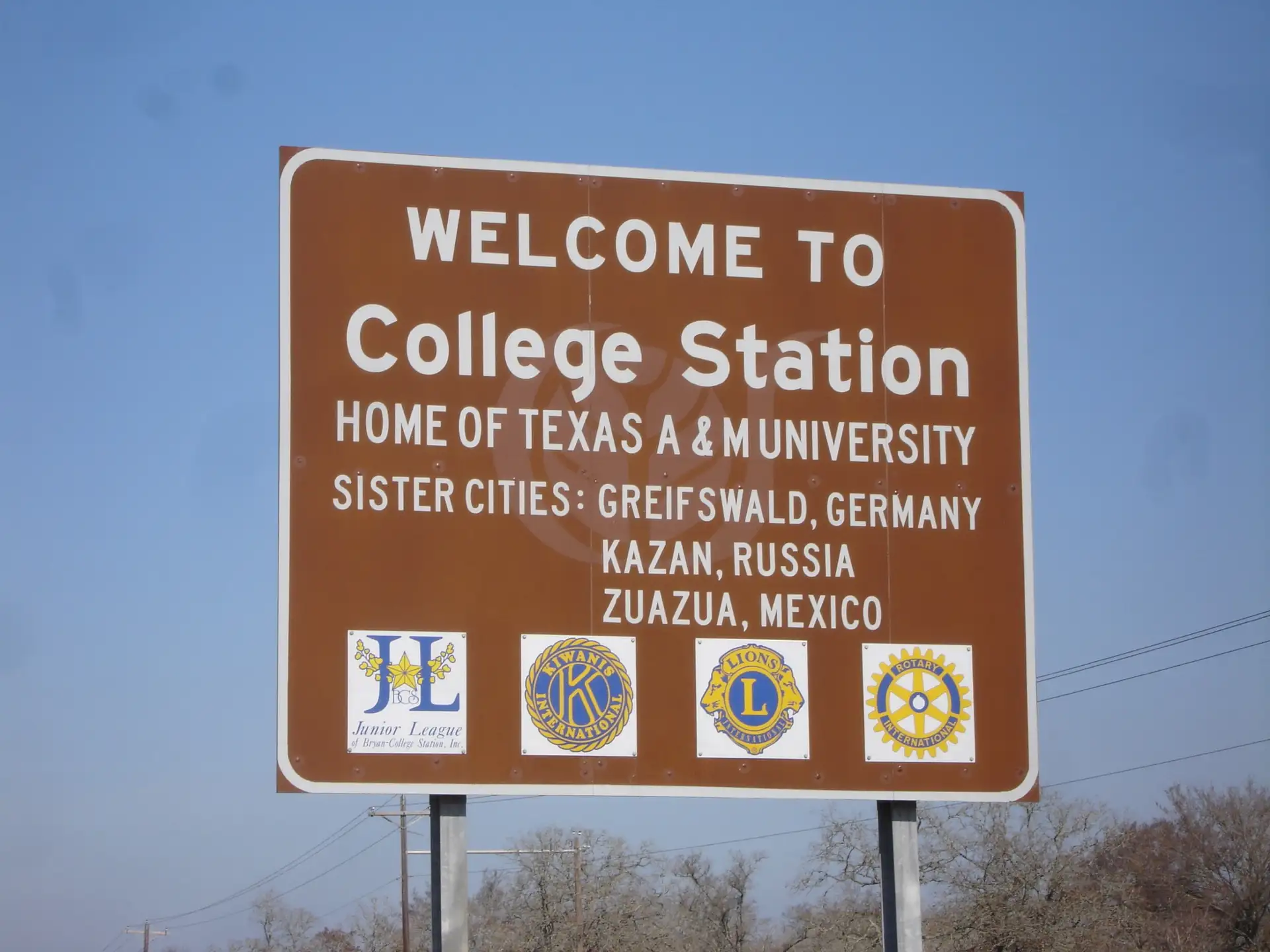 "Welcome to College Station" sign seen driving northbound on State Highway 6.