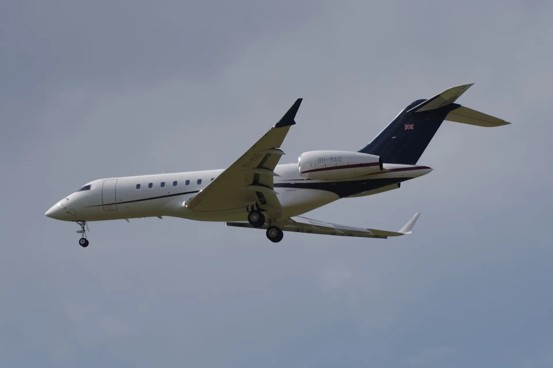 Bombardier Global 5500