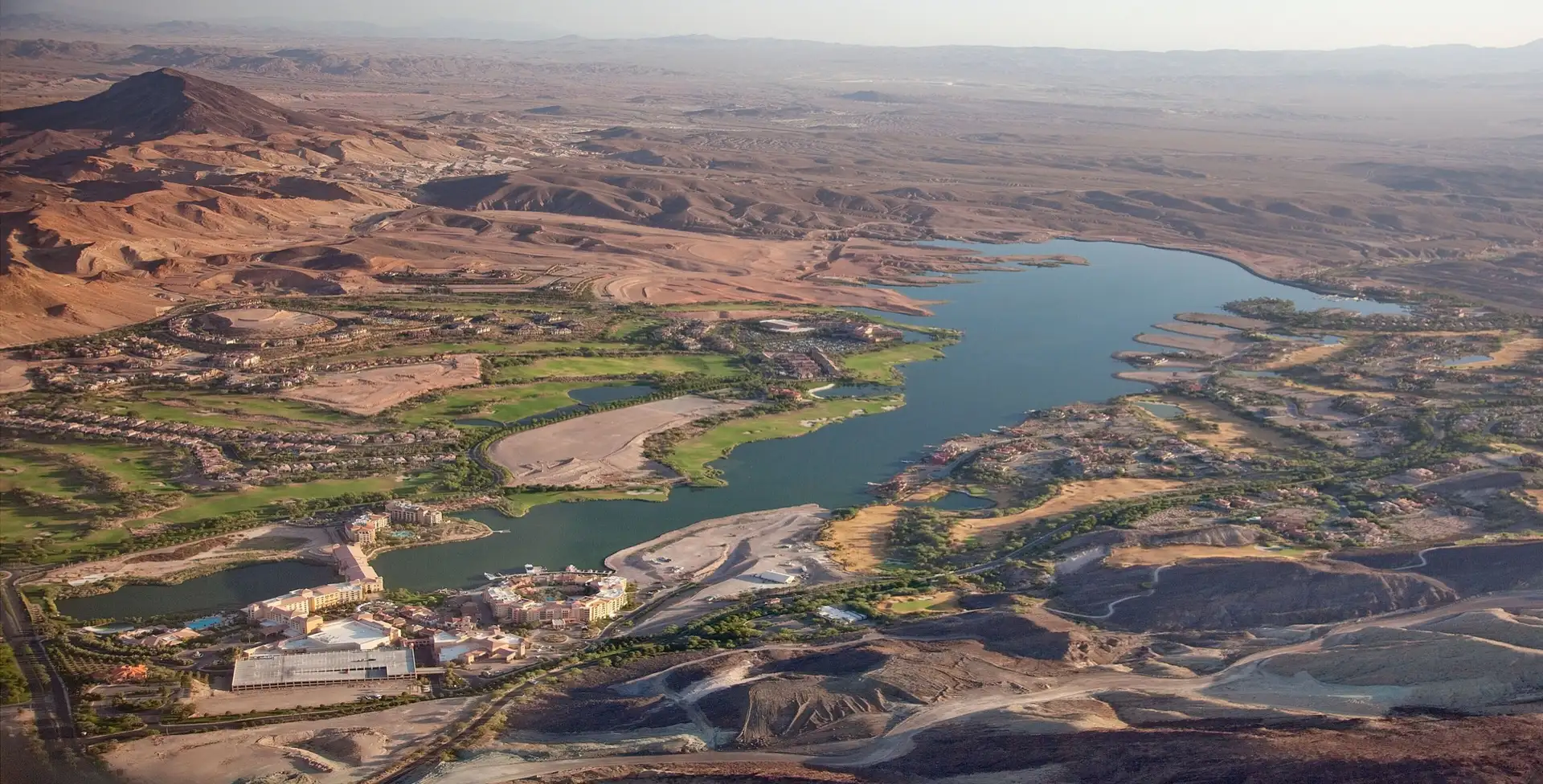 Aerial view of w:Lake Las Vegas