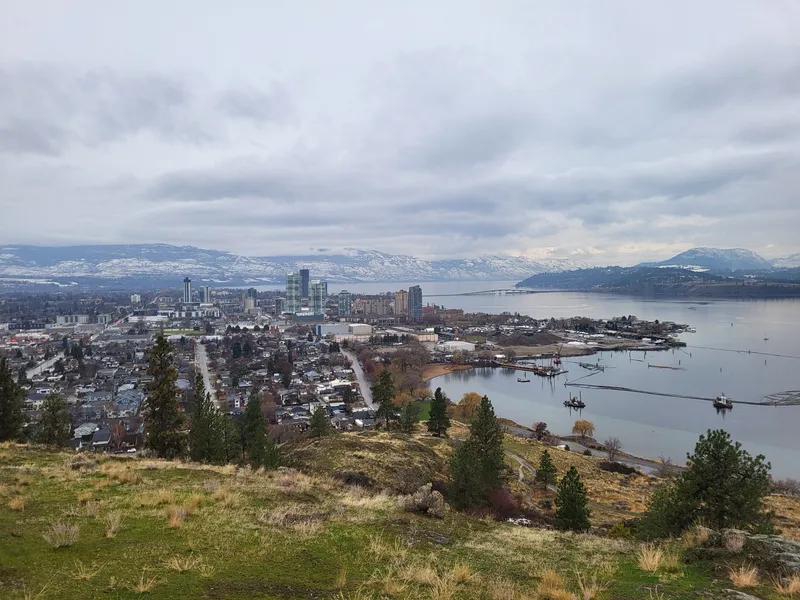 View of Downtown Kelowna from Knox Mountain Park