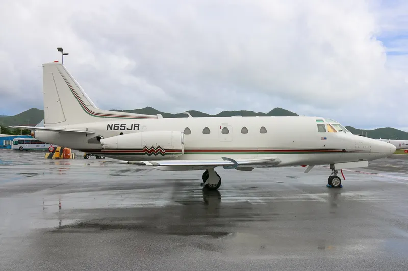 Sabreliner 65