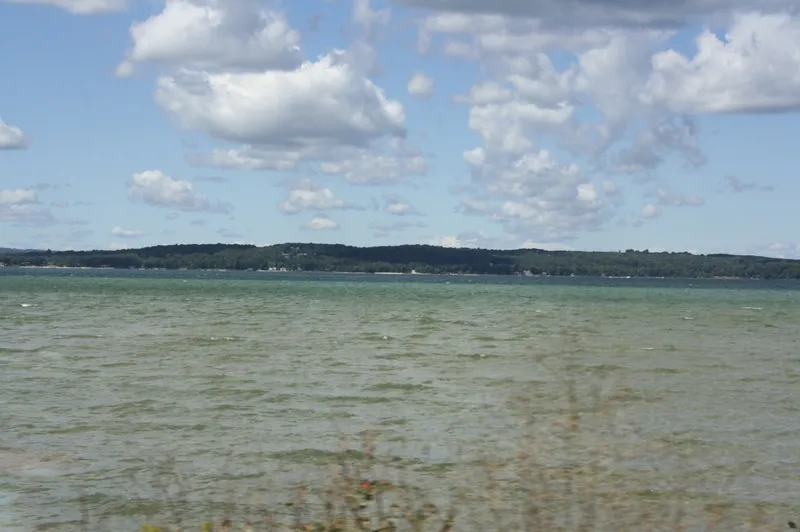 Looking west at the east arm of the w:Grand Traverse Bay in Michigan. This file was uploaded with Commonist.